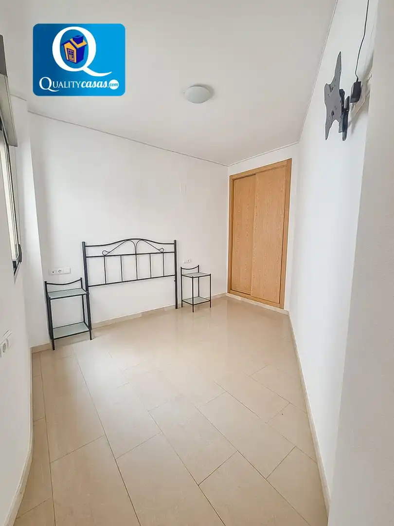 Schlafzimmer von Wohnungen zum Verkauf in San Vicente del Raspeig / Sant Vicent del Raspeig mit Klimaanlage und Balkon