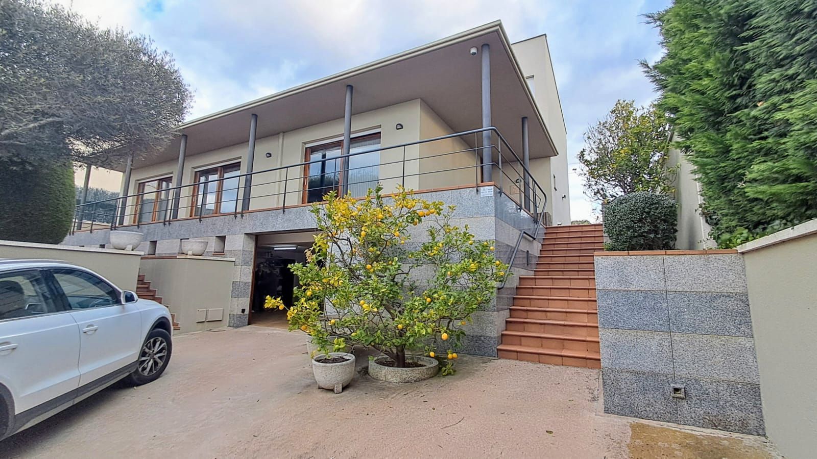 House or chalet for sale