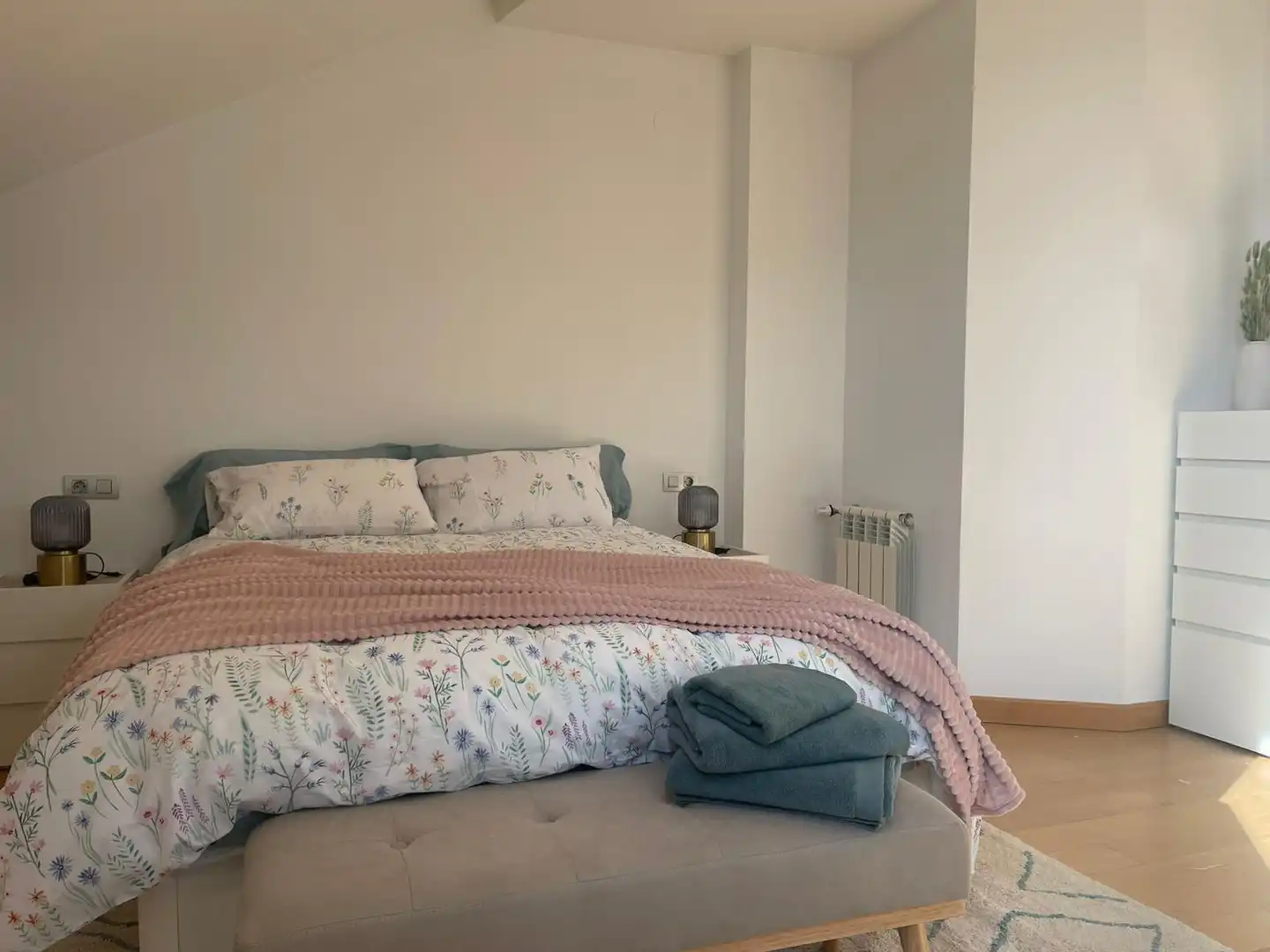 Habitación de Piso de alquiler en Lugo con Amueblado