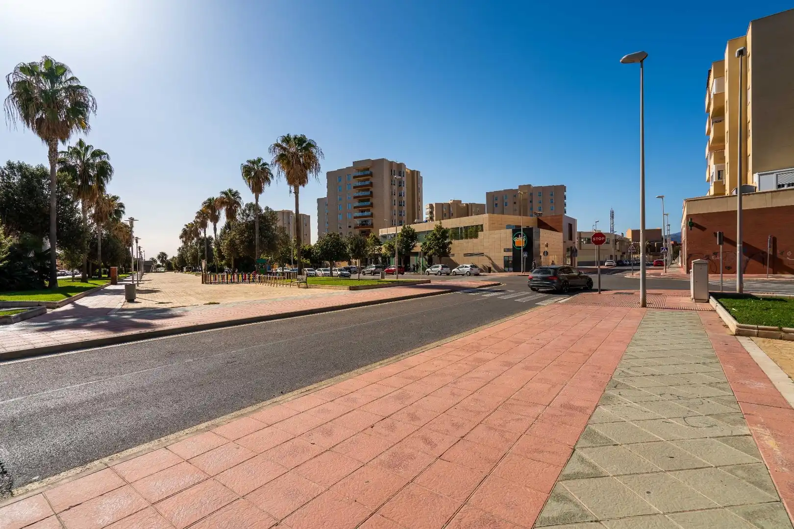 Exterior view of Flat for sale in Almería  with Air Conditioner, Terrace and Storage room