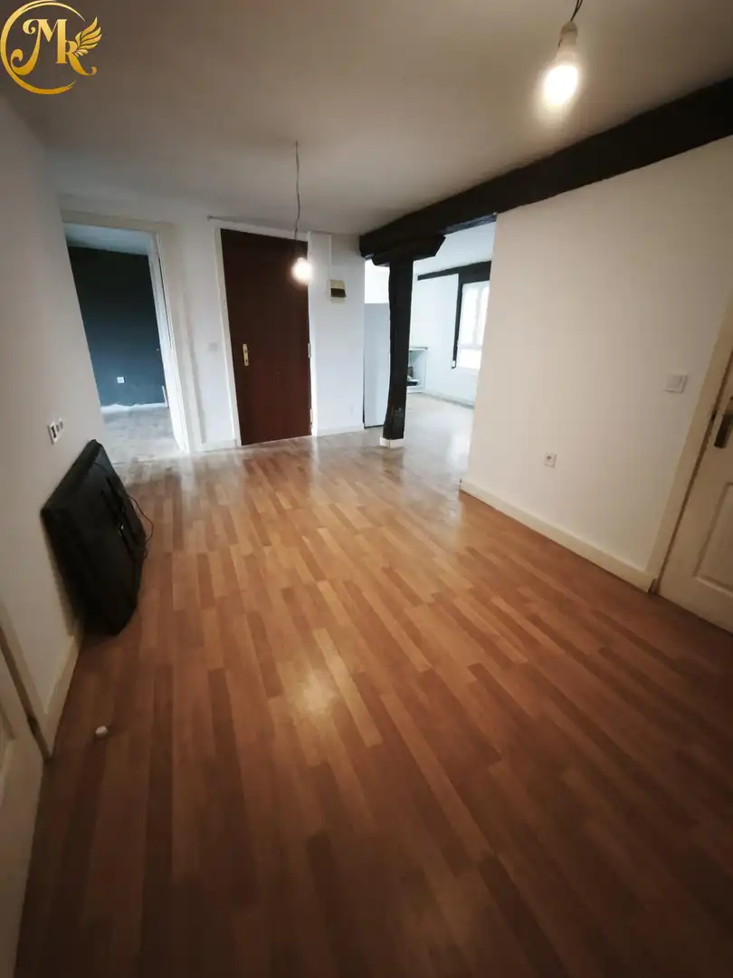 Piso en venta en Santander con Calefacción y Balcón