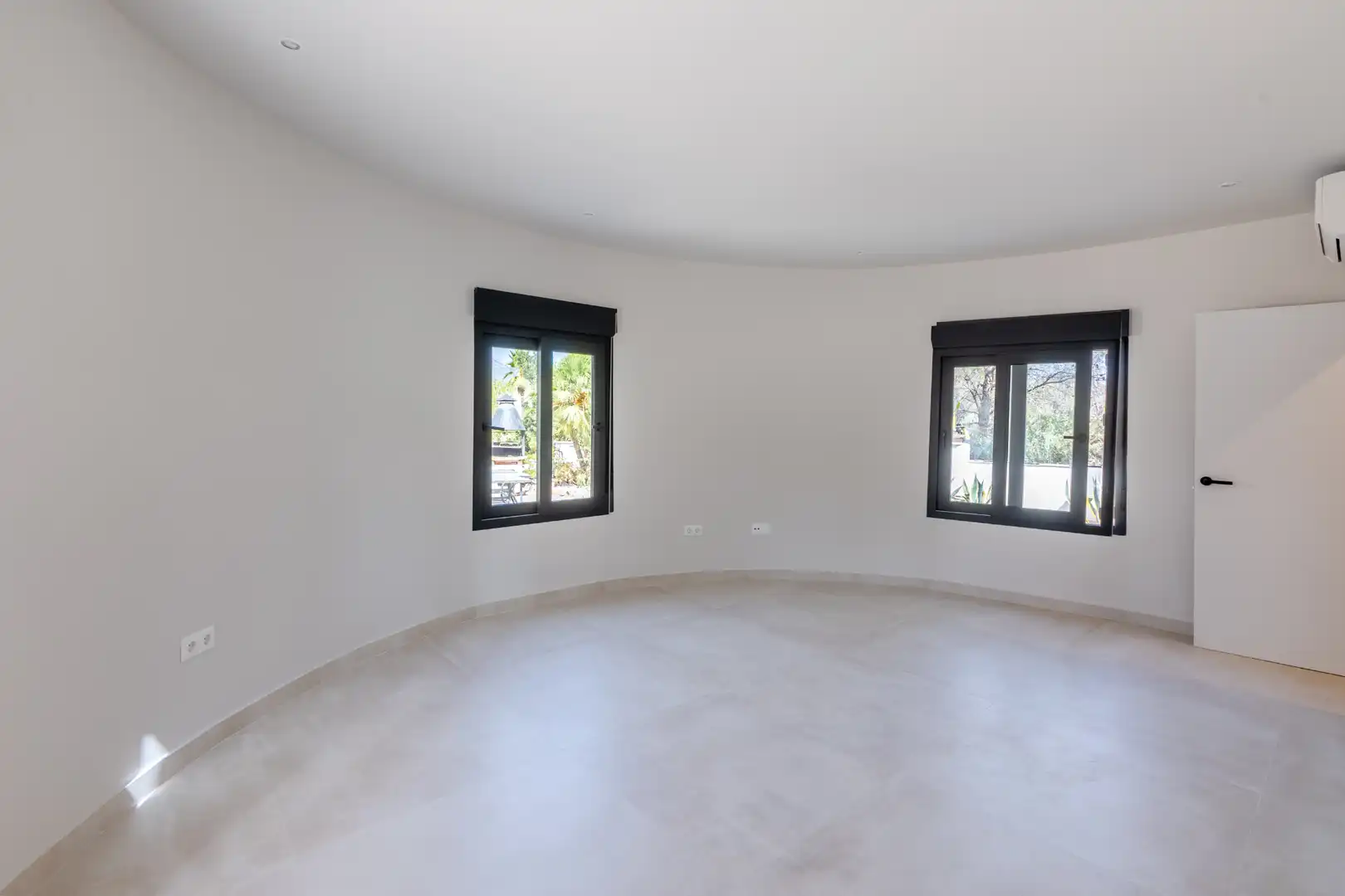 Houses for sale in Benidorm  with Air Conditioner, Heating and Private garden