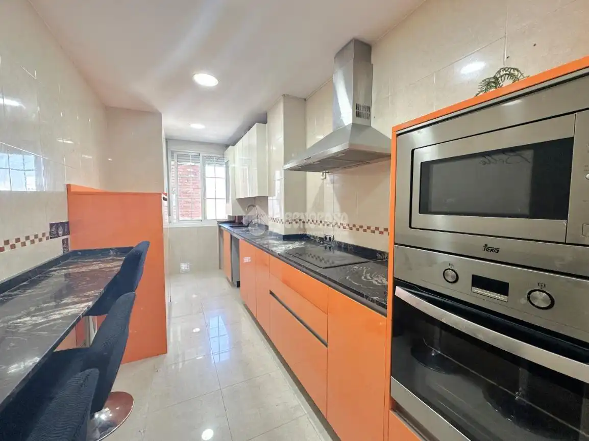 Cocina de Piso en venta en Móstoles con Calefacción y Terraza