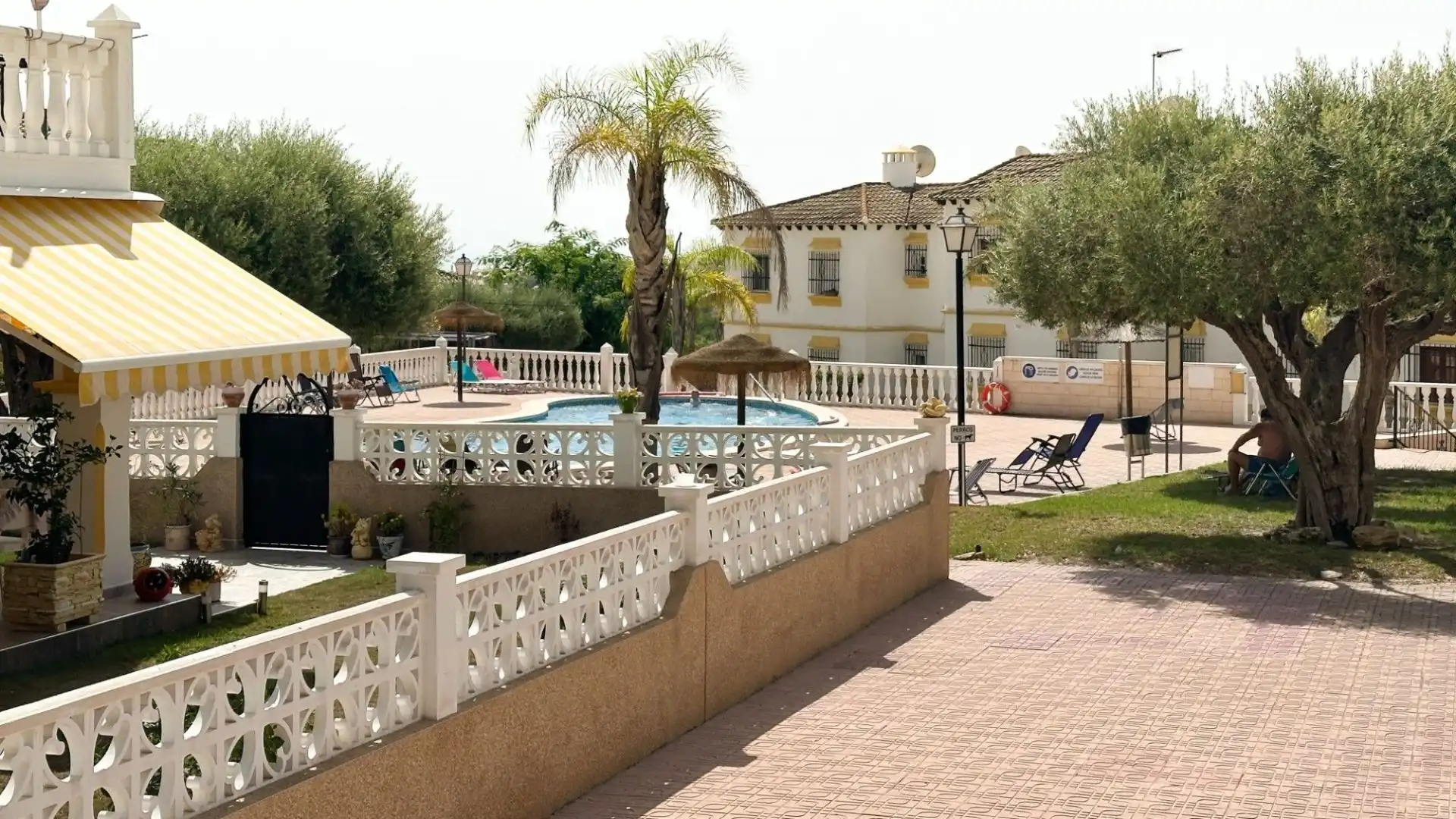 Bungalow with pool for sale in San Miguel de Salinas, imagen 22