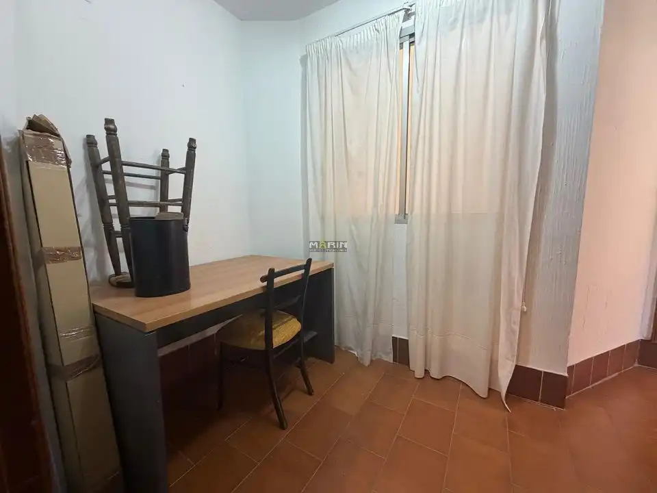 Oficina de alquiler en Calle Jara, Casco Antiguo