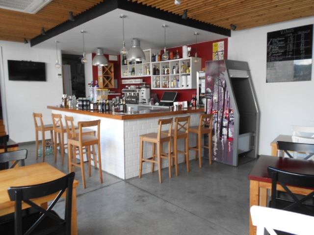 Local comercial en Alquiler en Parroquias de Santiago