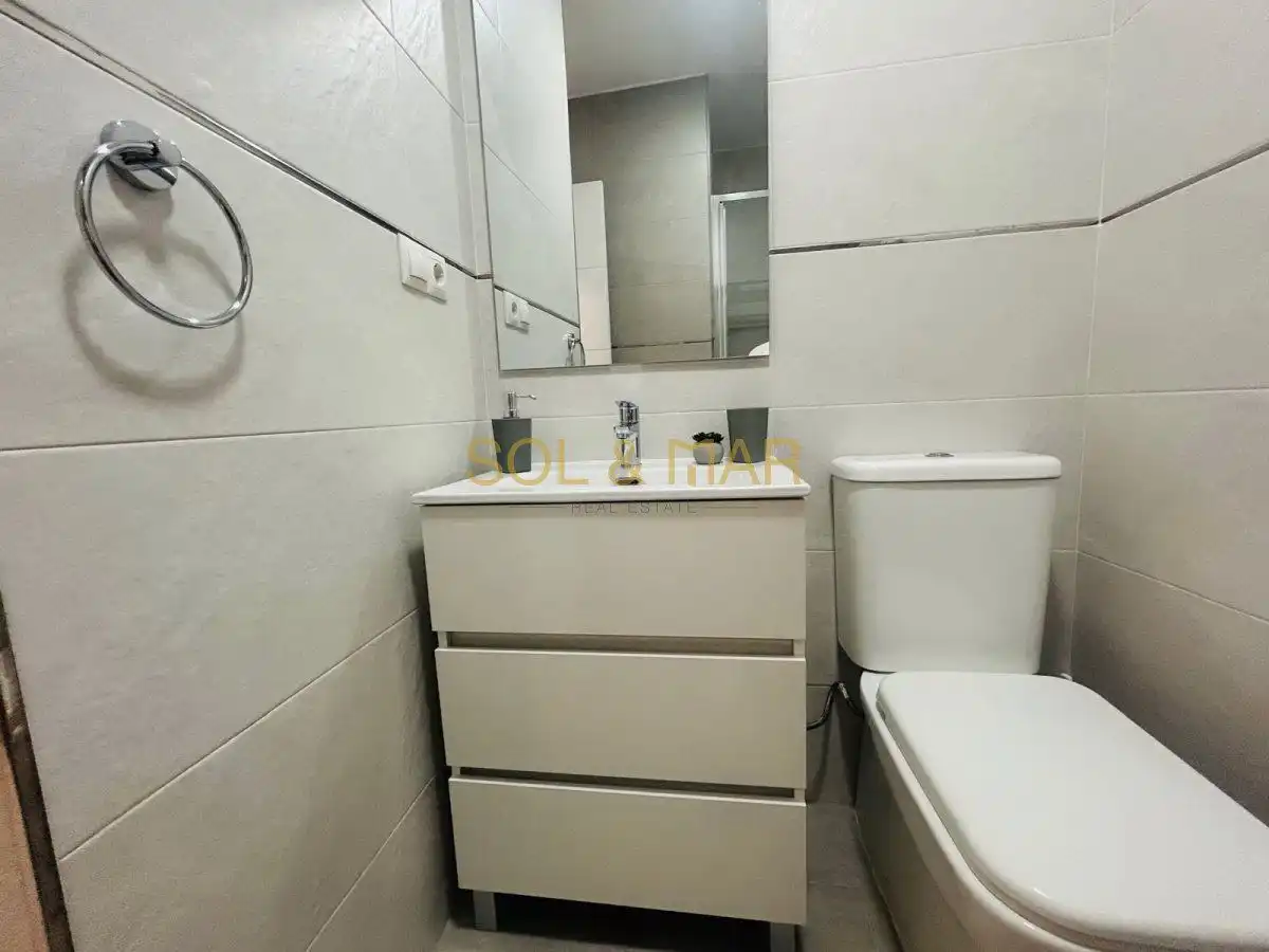 Bathroom of Apartments for rent in Torremolinos  with Air Conditioner