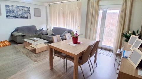 Foto 4 de Casa adosada en venta en Villares de la Reina, Salamanca