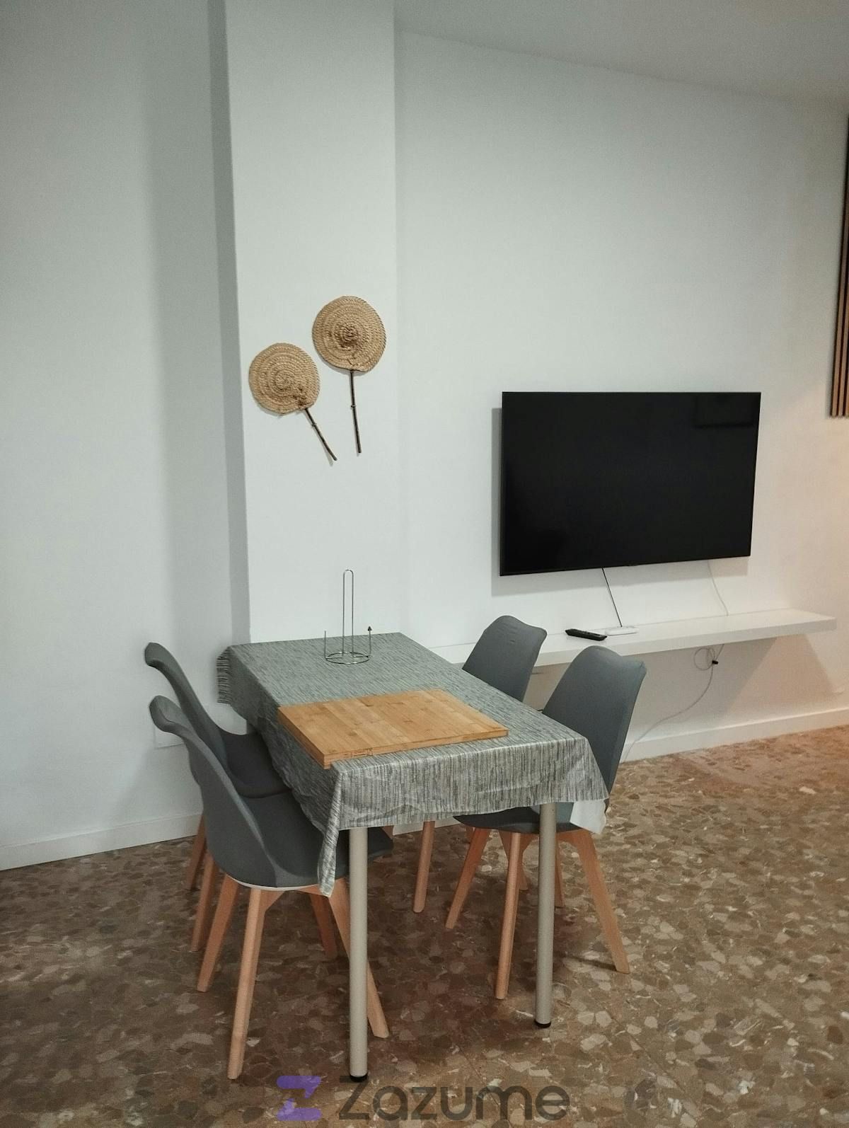 Piso de alquiler en C. Cruz de Melilla, Cártama