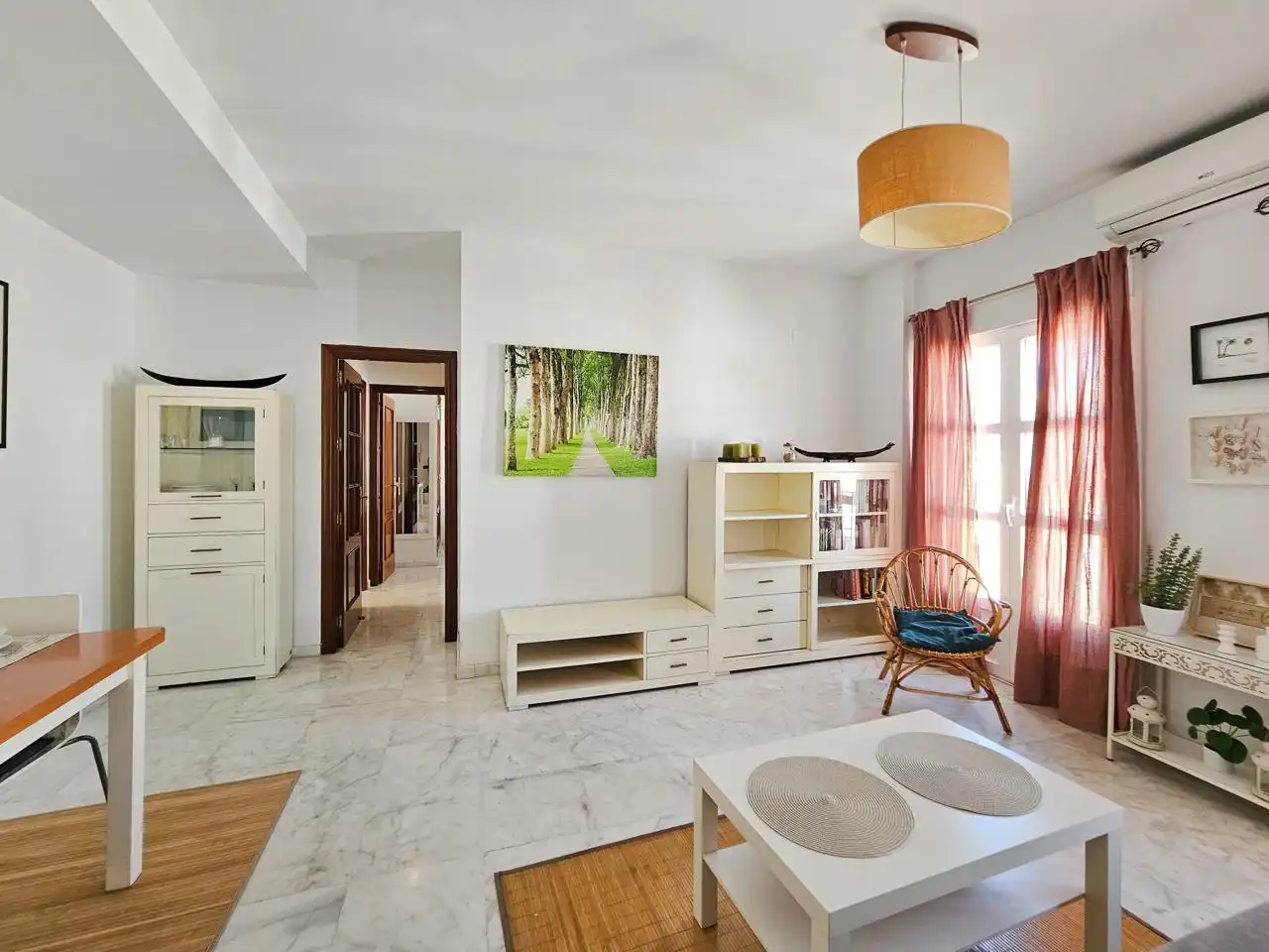 Living room of Flat for rent in Alcalá de Guadaira  with Air Conditioner, Furnished and Balcony