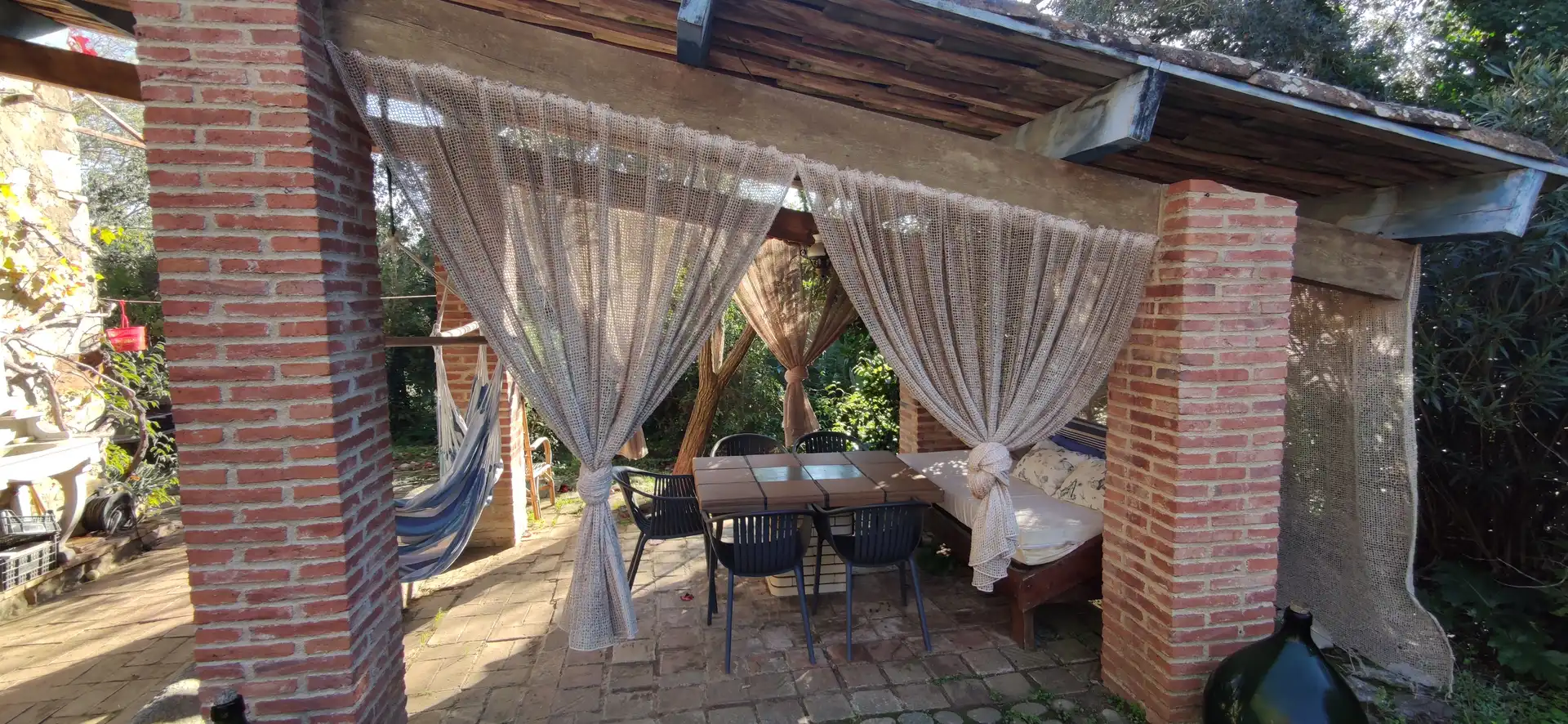Terraza de Finca rústica en venta en Cassà de la Selva con Jardín privado y Piscina