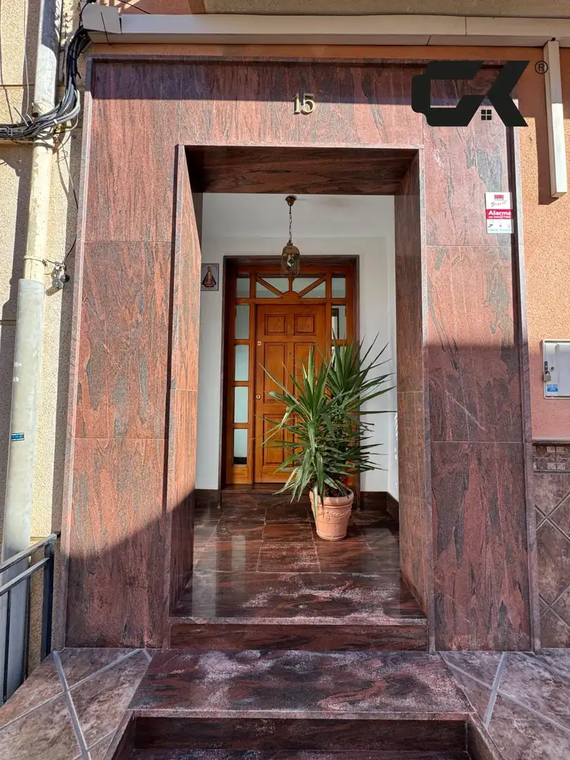 Casa adosada en venta en Murcia