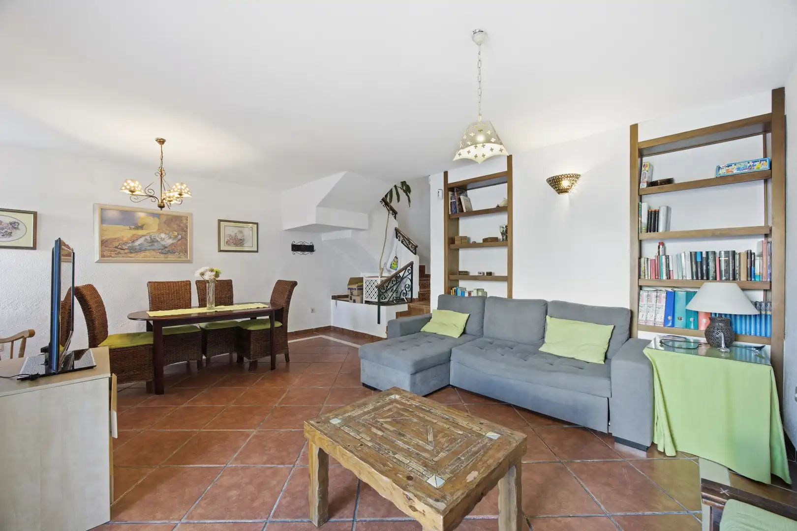 Sala de estar de Casa o chalet en venta en Casares con Jardín privado, Terraza y Piscina