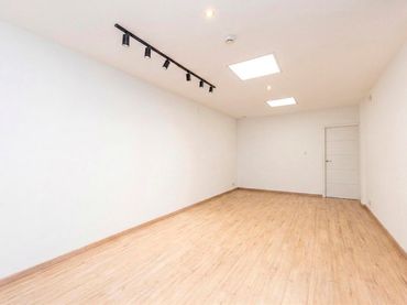 Local commercial à vendre à Villalba Estación