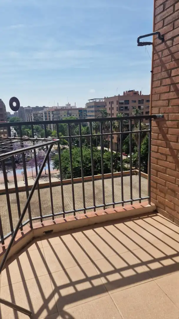 Balcony of Flat for rent in Sax  with Furnished and Balcony