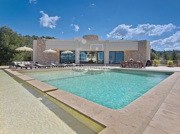 Villa con piscina in vendita a de ses julietes