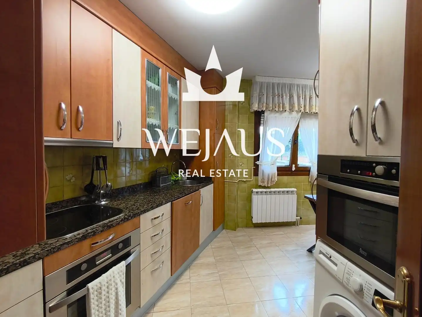 Cocina de Piso de alquiler en El Astillero   con Calefacción, Amueblado y Alarma