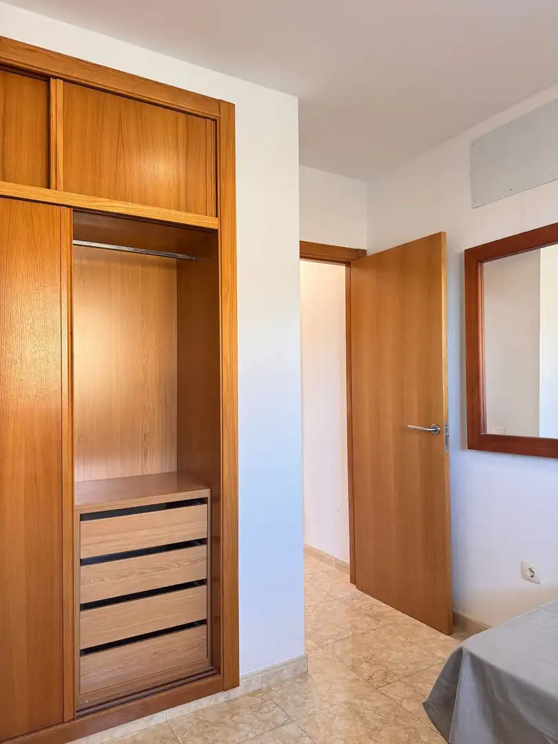 Habitación de Apartamento en venta en Roquetas de Mar con Aire acondicionado, Terraza y Amueblado