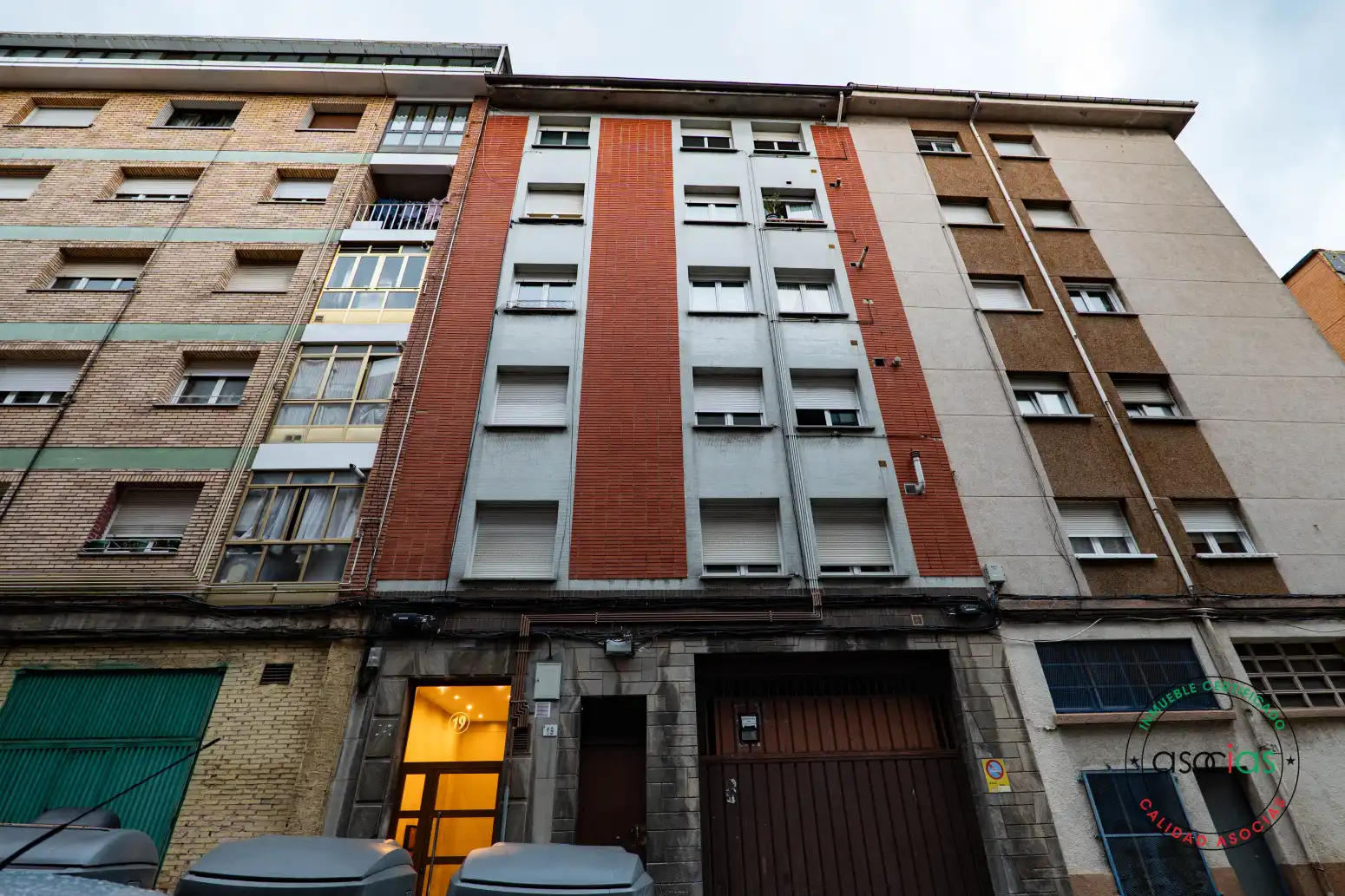 Vista exterior de Piso en venta en Gijón  con Calefacción