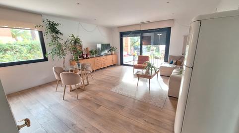 Foto 2 de Apartament de lloguer a Carrer de Frederic Montornés Pino, Can Girona - Terramar - Vinyet, Barcelona