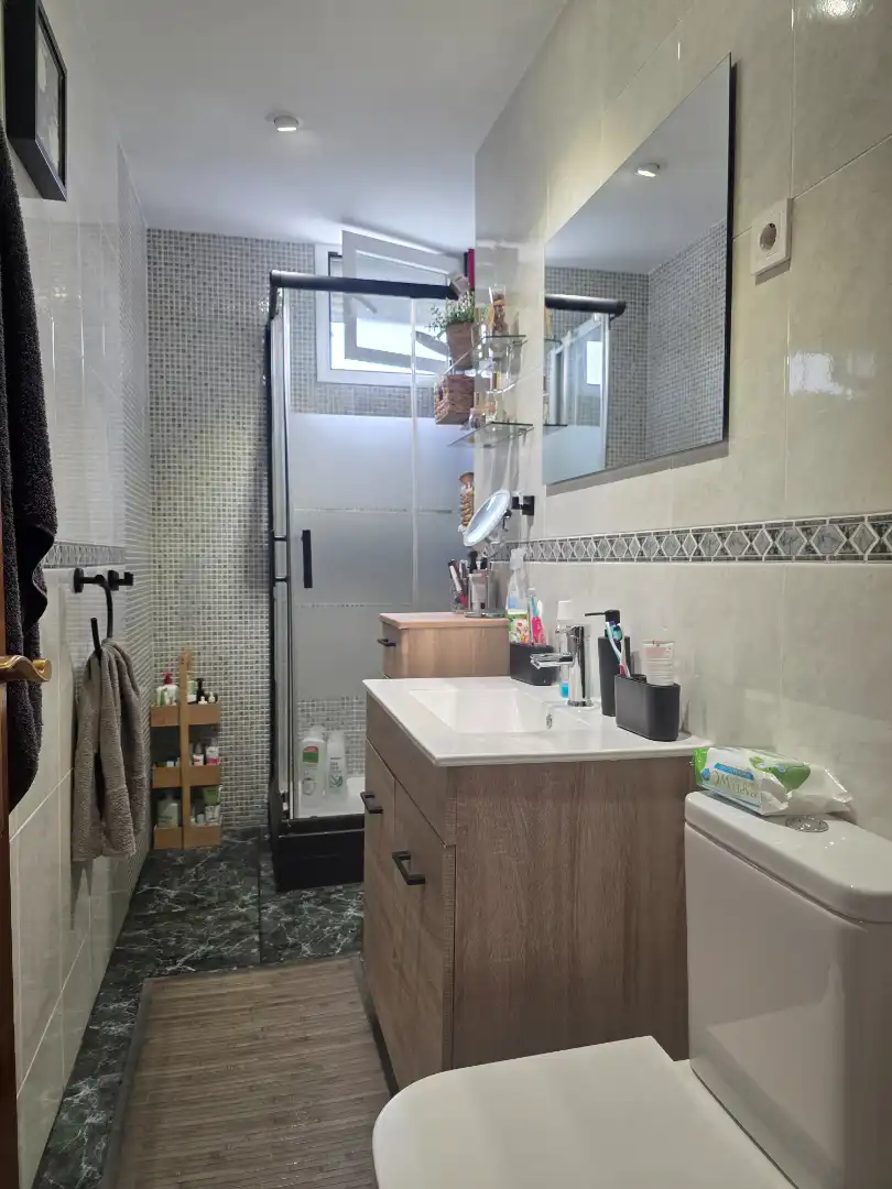 Baño de Piso en venta en Madrid con Aire acondicionado, Calefacción y Parquet