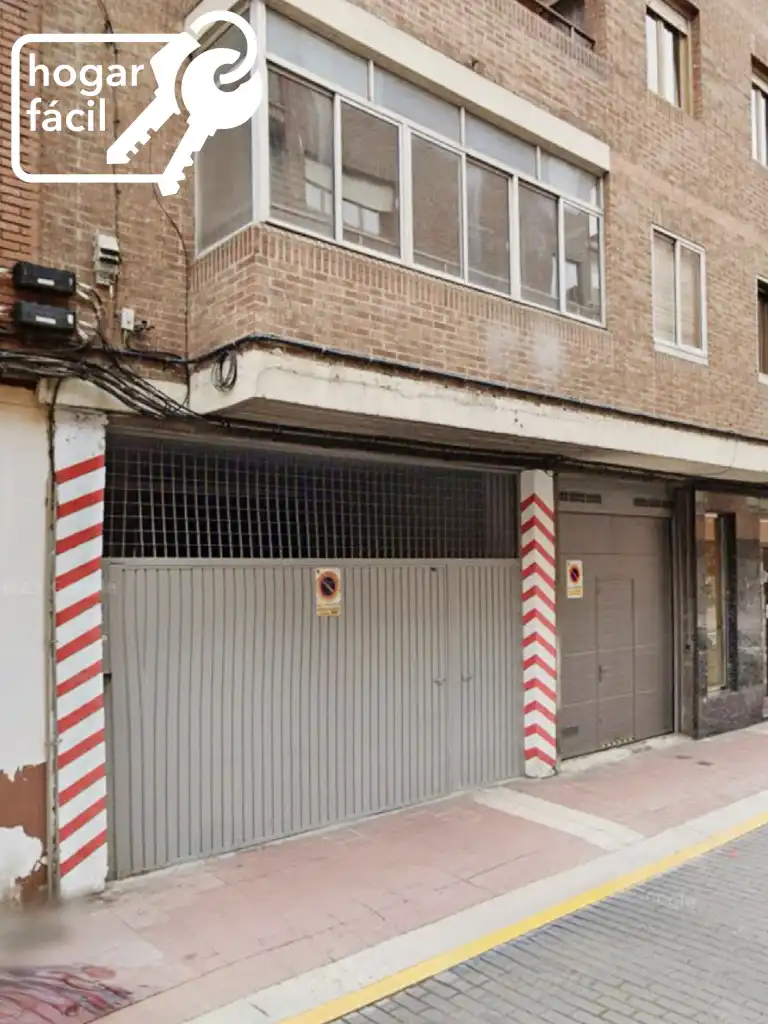 Individual de lloguer a Calle Caamaño 51B