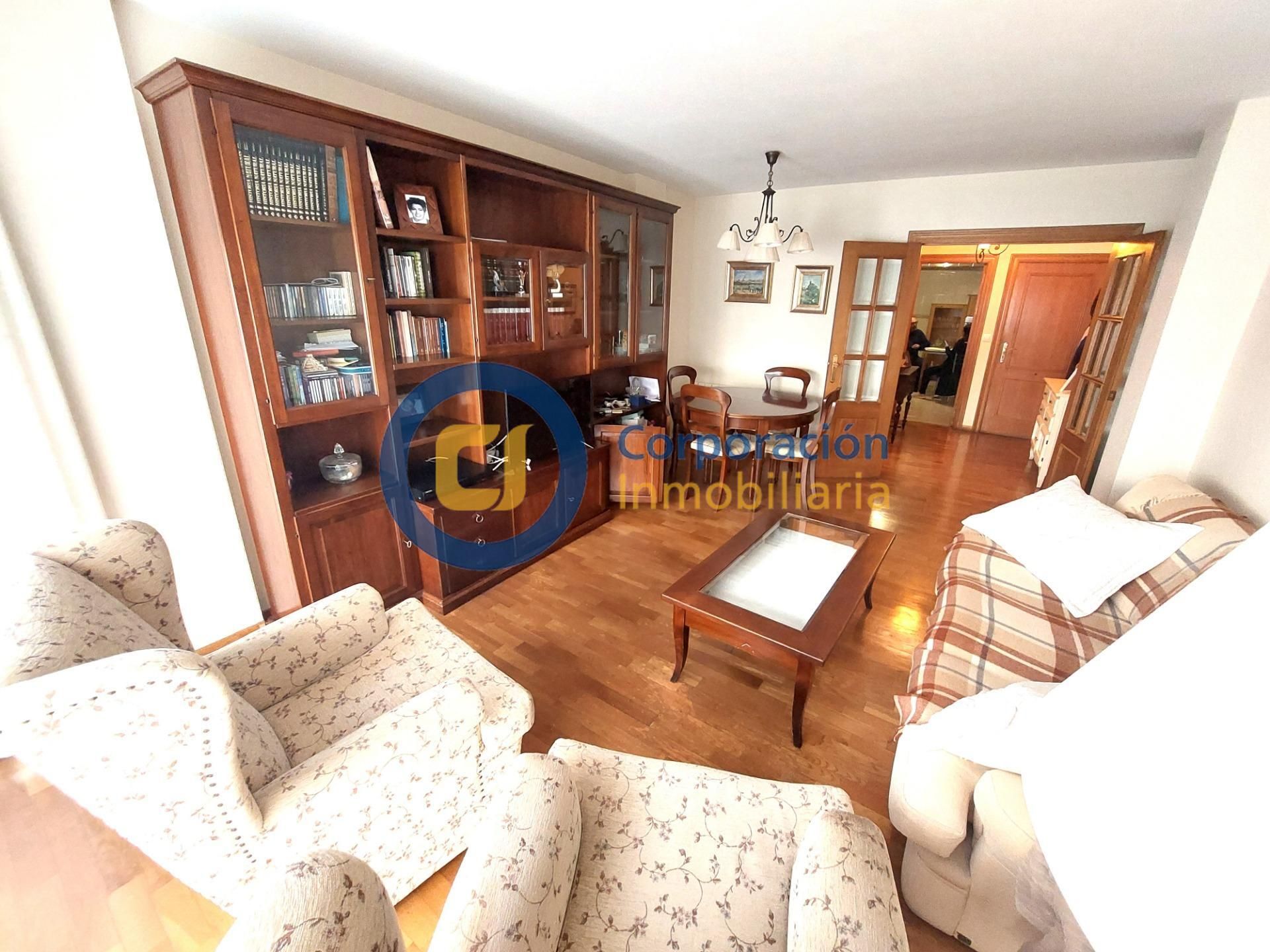 Sala d'estar de Pis en venda en Lorca amb Jardí privat, Parquet i Traster