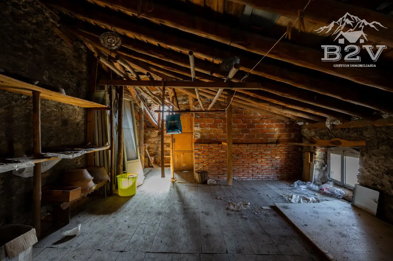 Casa adosada en venta en Rascafría con Calefacción, Jardín privado y Trastero
