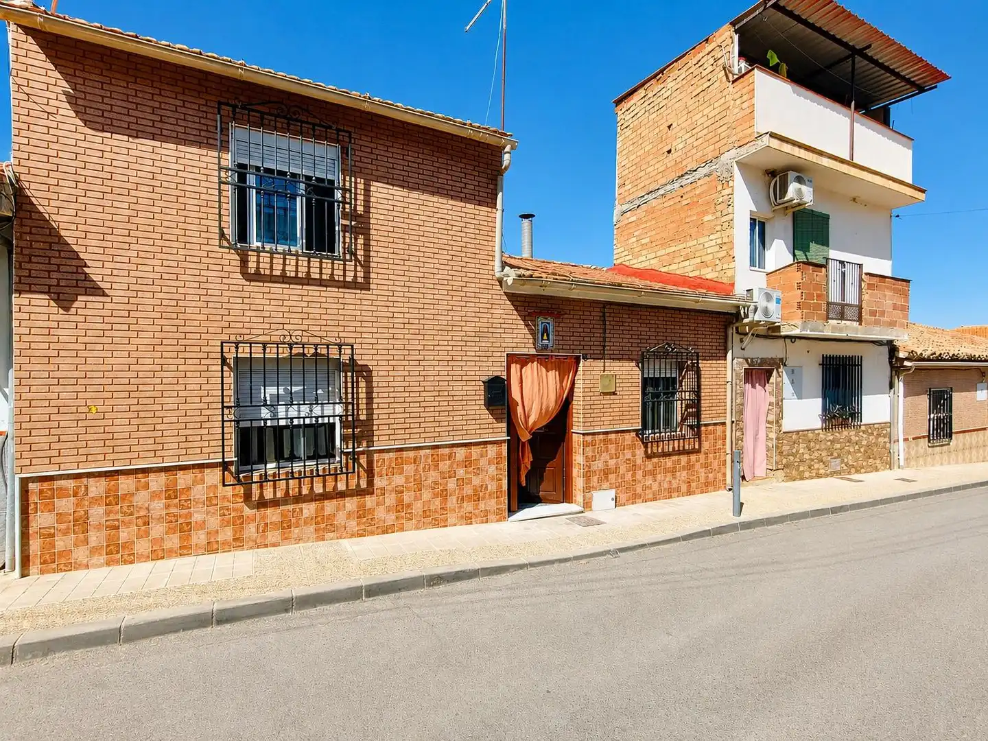 Exterior view of Houses for sale in Láchar  with Terrace