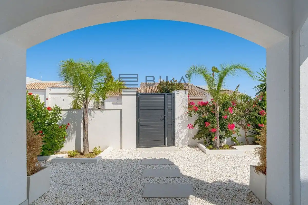 Villa avec piscine à vendre à Cerros del Aguila, imagen 36