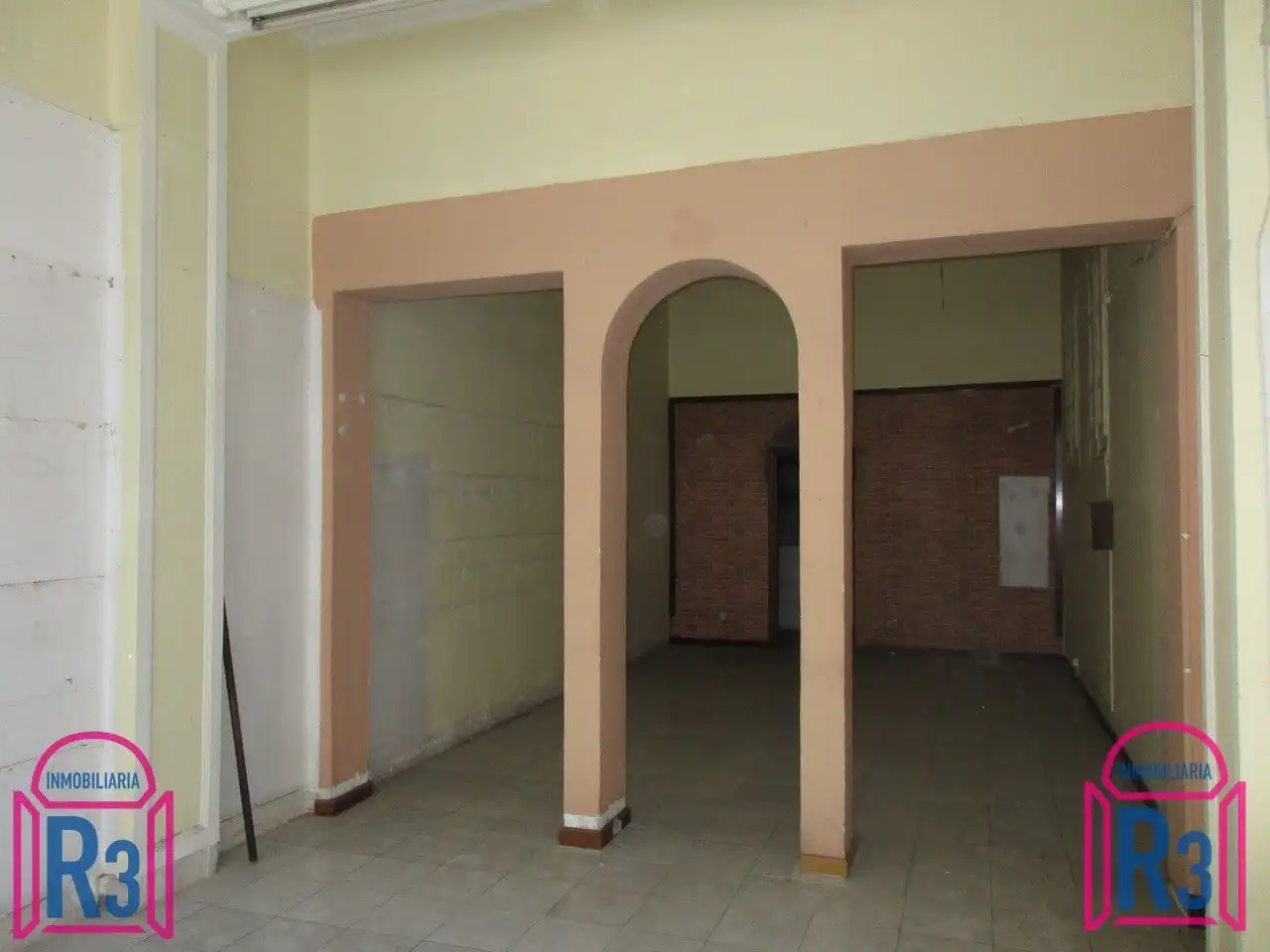 Local comercial en venda a Avenida Padre Isla, imagen 3