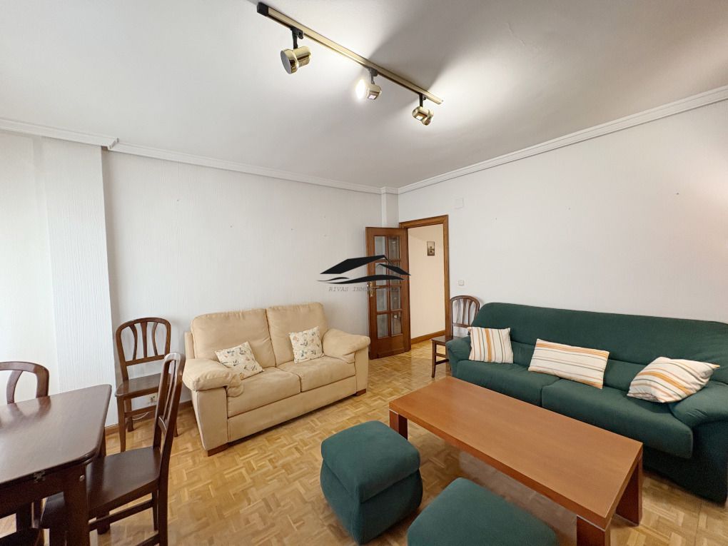Living room of Flat for sale in Salamanca Capital  with Heating