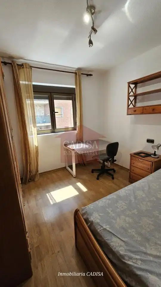 Habitación de Piso para compartir en Salamanca con Calefacción, Parquet y Terraza
