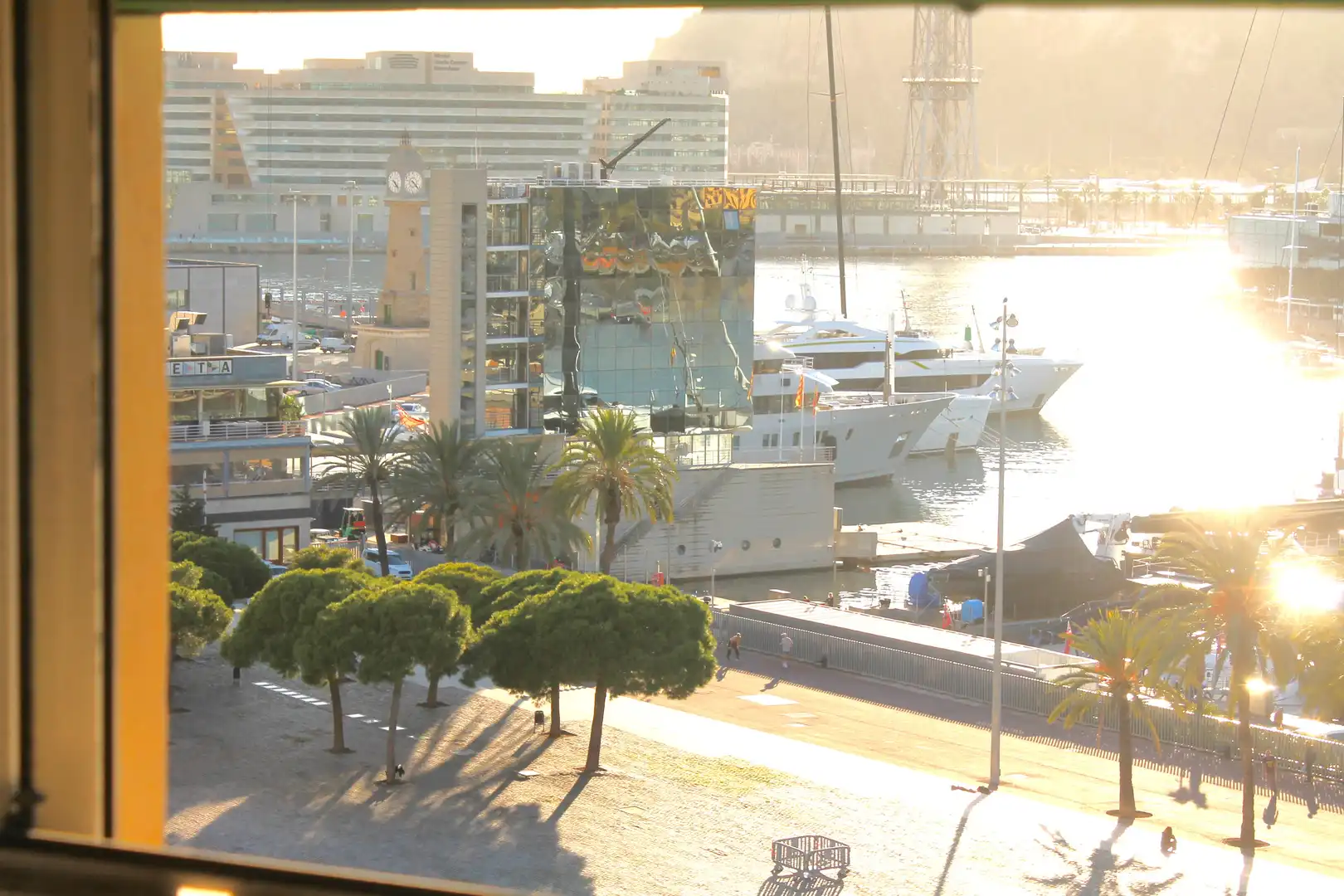 Vista exterior de Apartamento en venta en Barcelona con Calefacción
