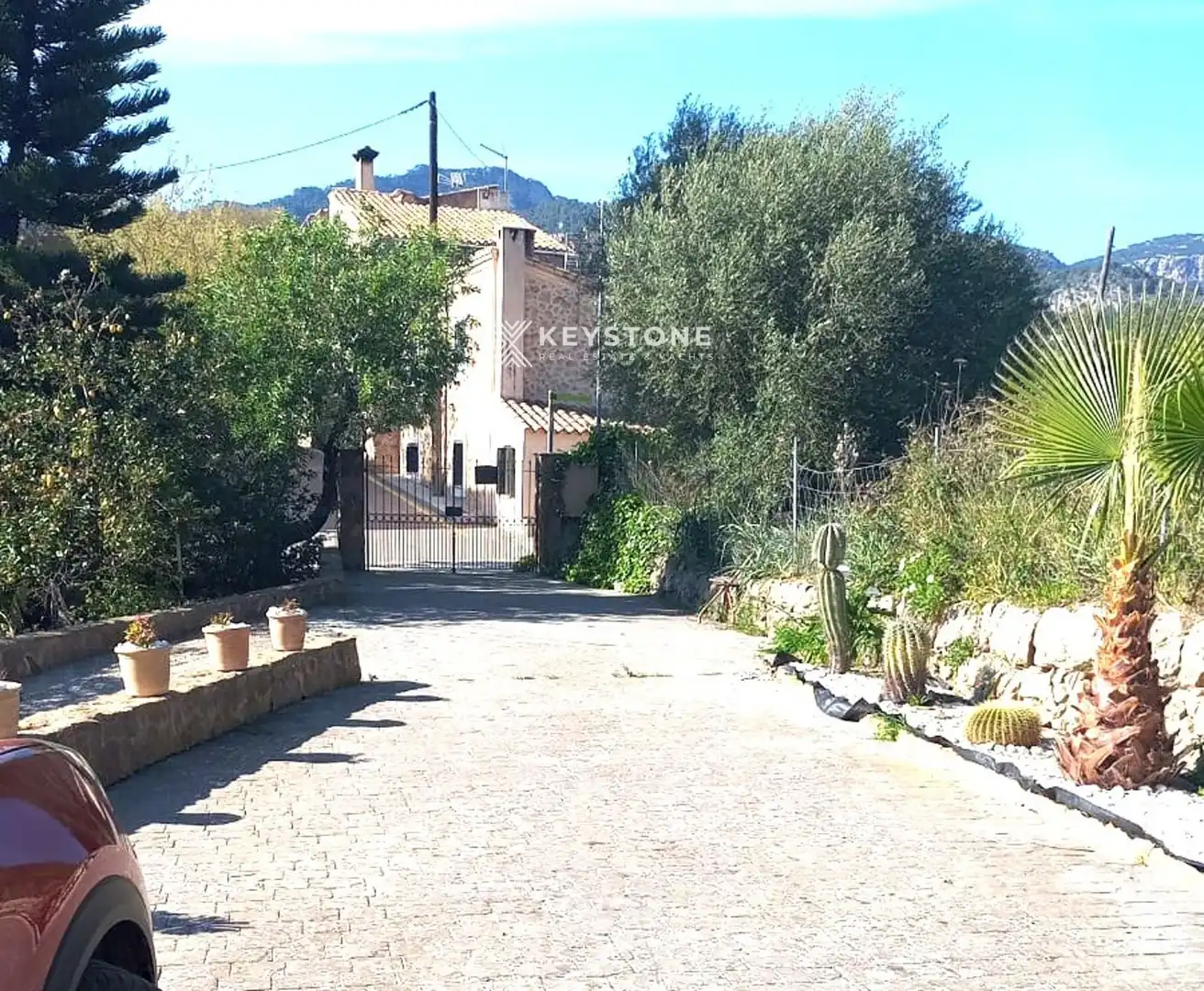 Vista exterior de Piso de alquiler en Puigpunyent con Aire acondicionado y Terraza