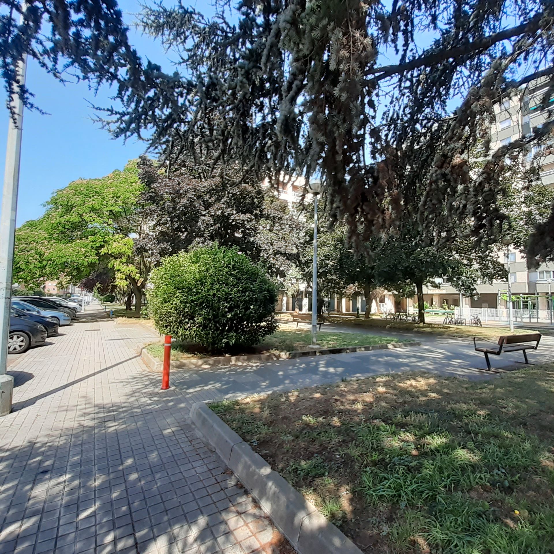 Vista exterior de Pis en venda en Barañain amb Parquet i Terrassa