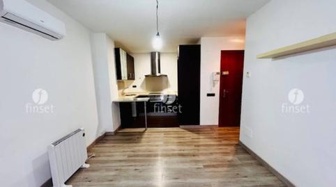 Photo 2 of Flat to rent in Pasaje Ferrocarril, Poble Nou, Manresa