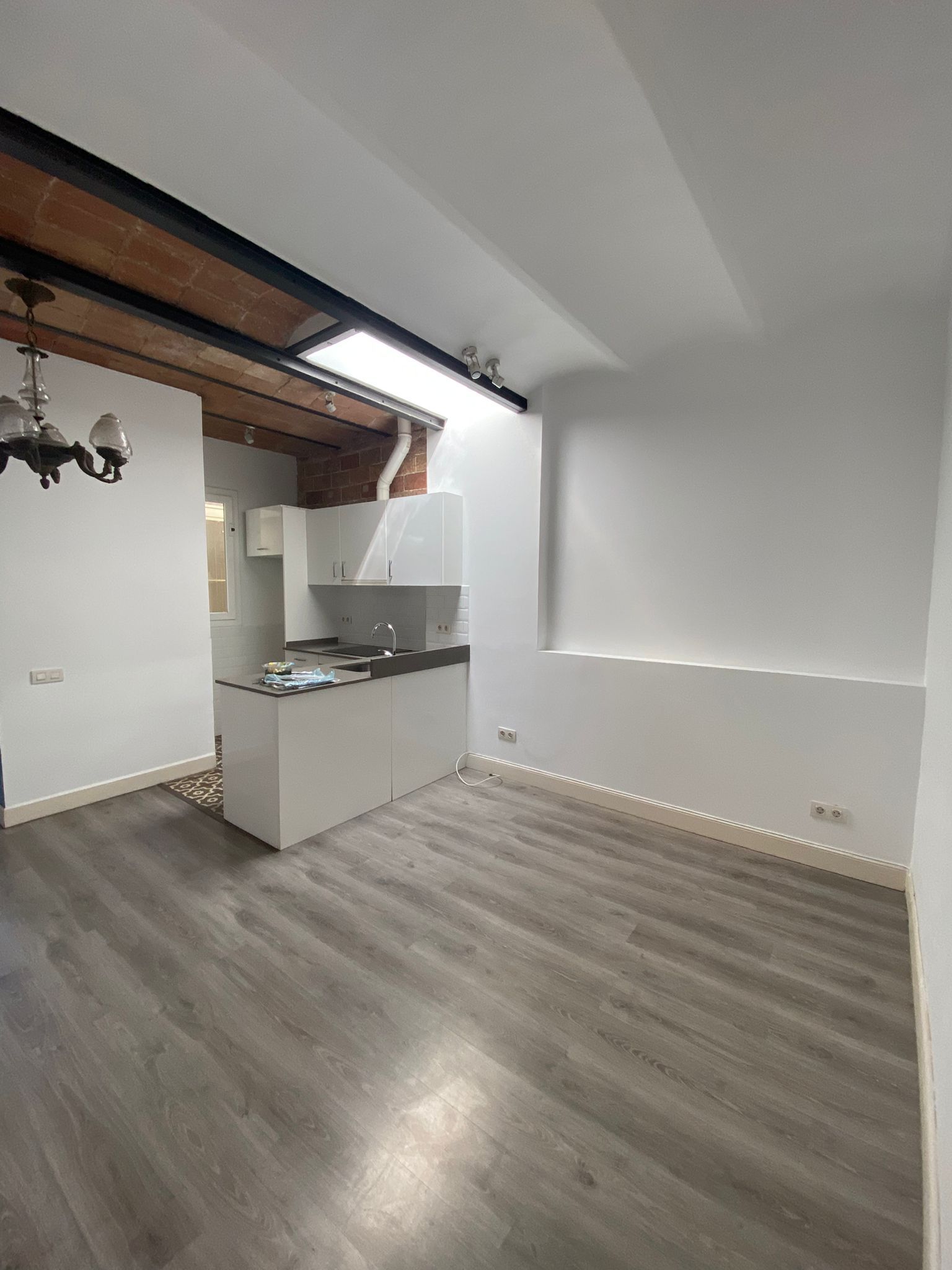 Cuina de Àtic en venda en  Barcelona Capital amb Aire condicionat, Parquet i Terrassa