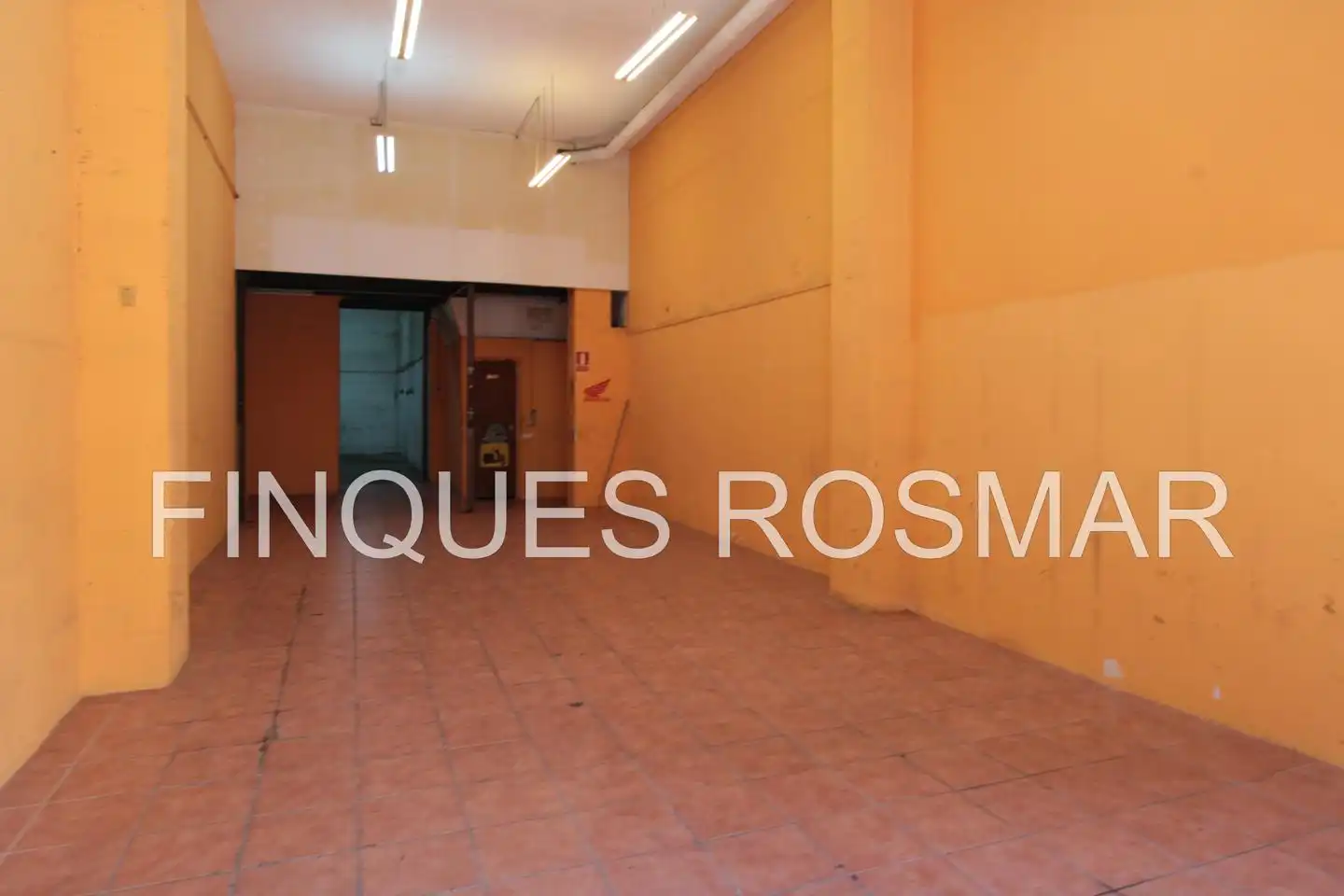 Local comercial en venta en El Molí-El Rieral