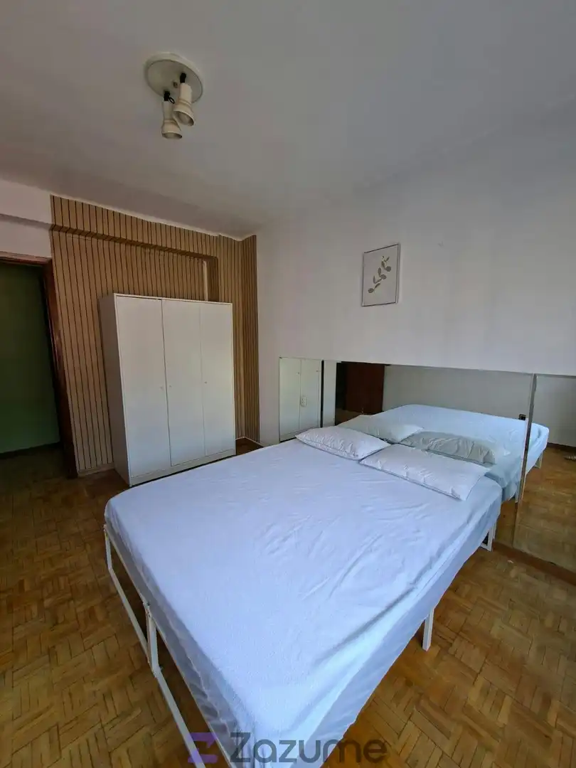 Bedroom of Flat for rent in Ponferrada  with Heating, Parquet flooring and Furnished