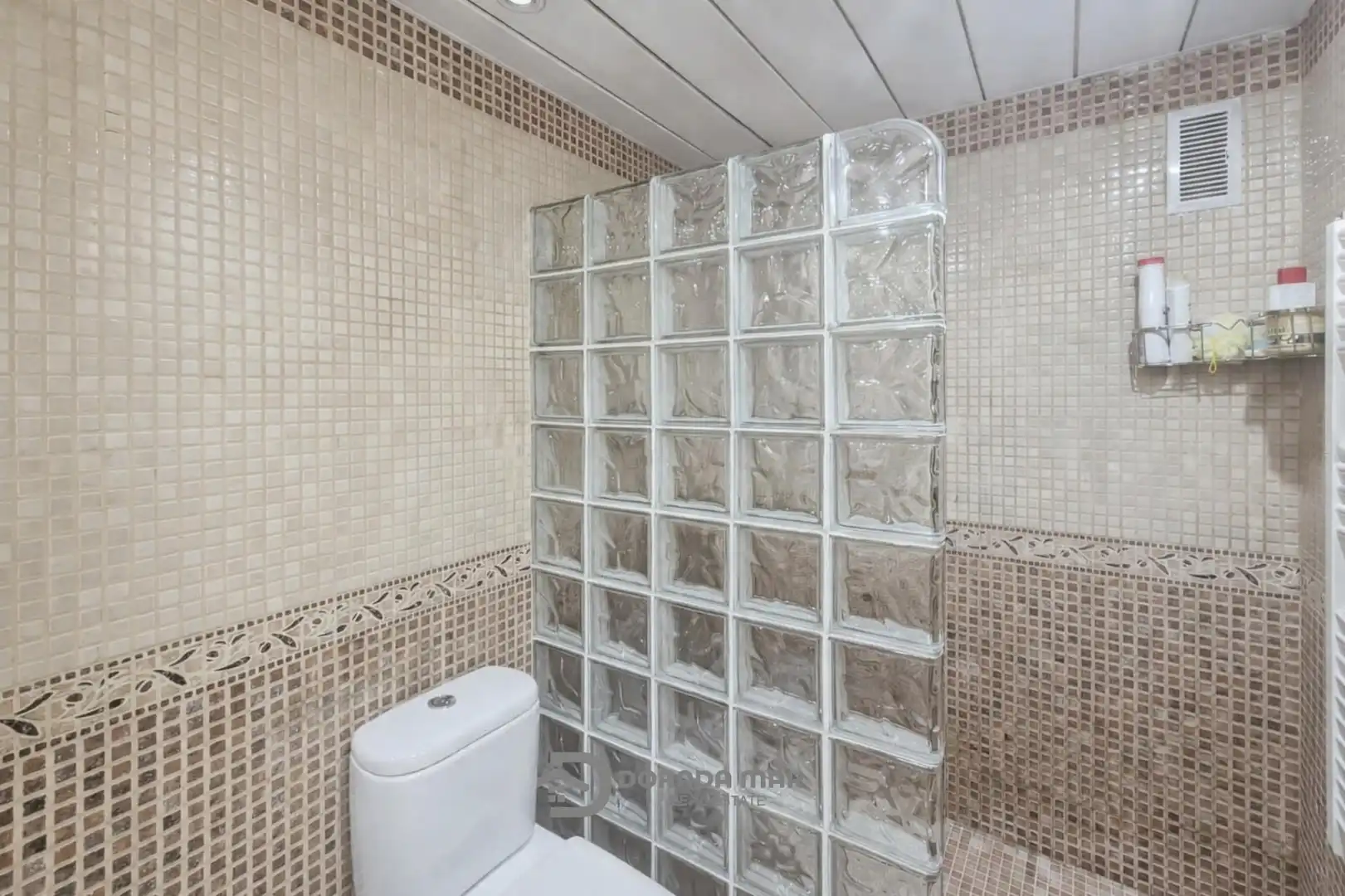 Bany de Apartament en venda en Cubelles amb Calefacció, Jardí privat i Terrassa