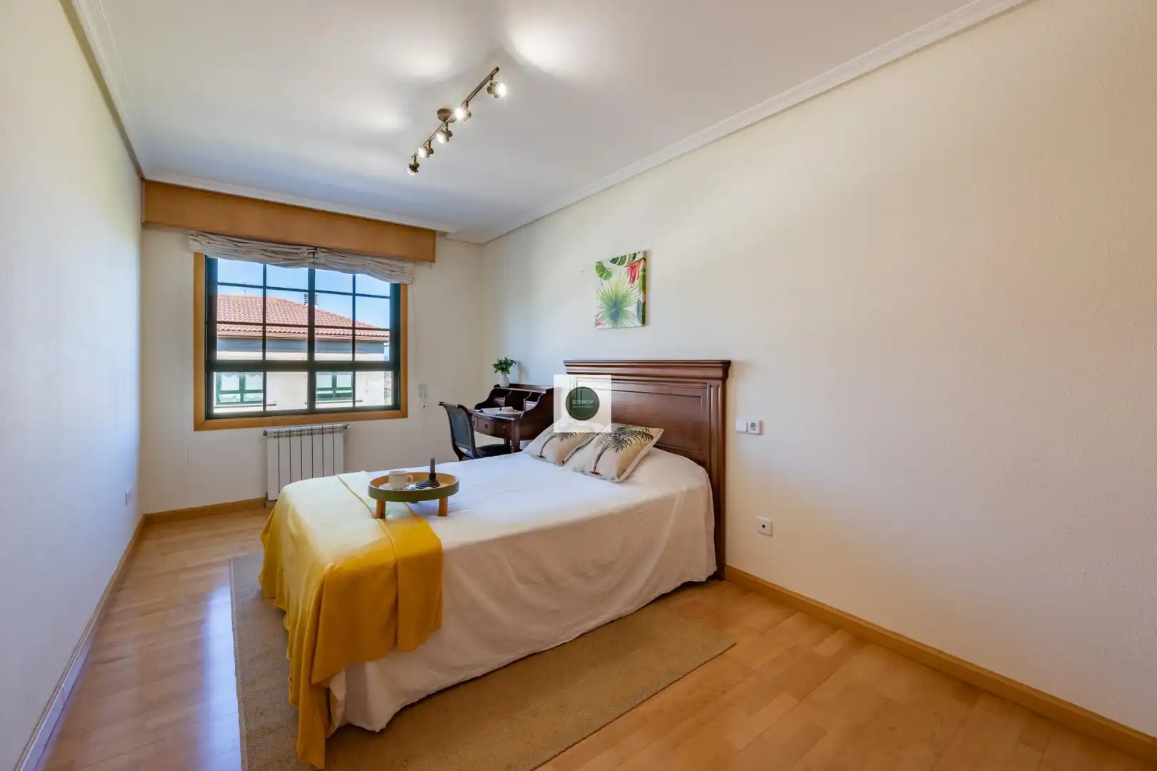 Einfamilien-Reihenhaus zum Verkauf in Calle NAPOLES, Elviña - A Zapateira