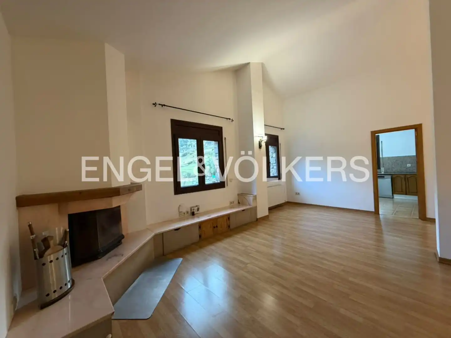 Appartamento con ascensore in affitto a Canillo pueblo, imagen 4