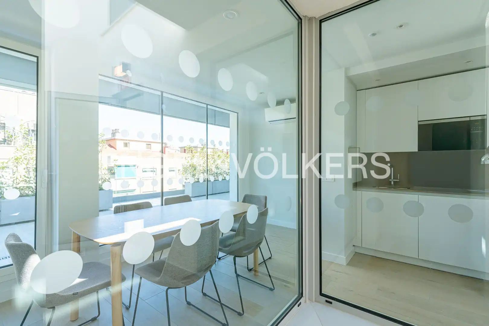 Flat for rent in Madrid  with Air Conditioner, Heating and Swimming Pool