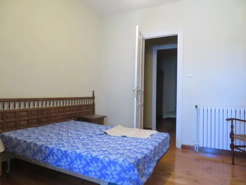 Habitación de Casa o chalet en venta en Cuadros con Calefacción y Trastero