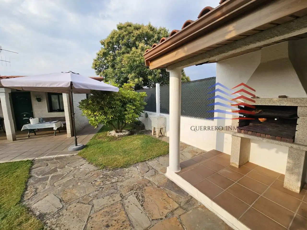 Casa amb jardí en venda a Calle Outeiro, imagen 23