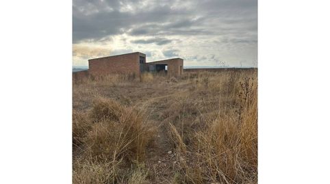 Foto 4 de Terreno en venta en Calle Sant Jordi, Bellpuig, Lleida