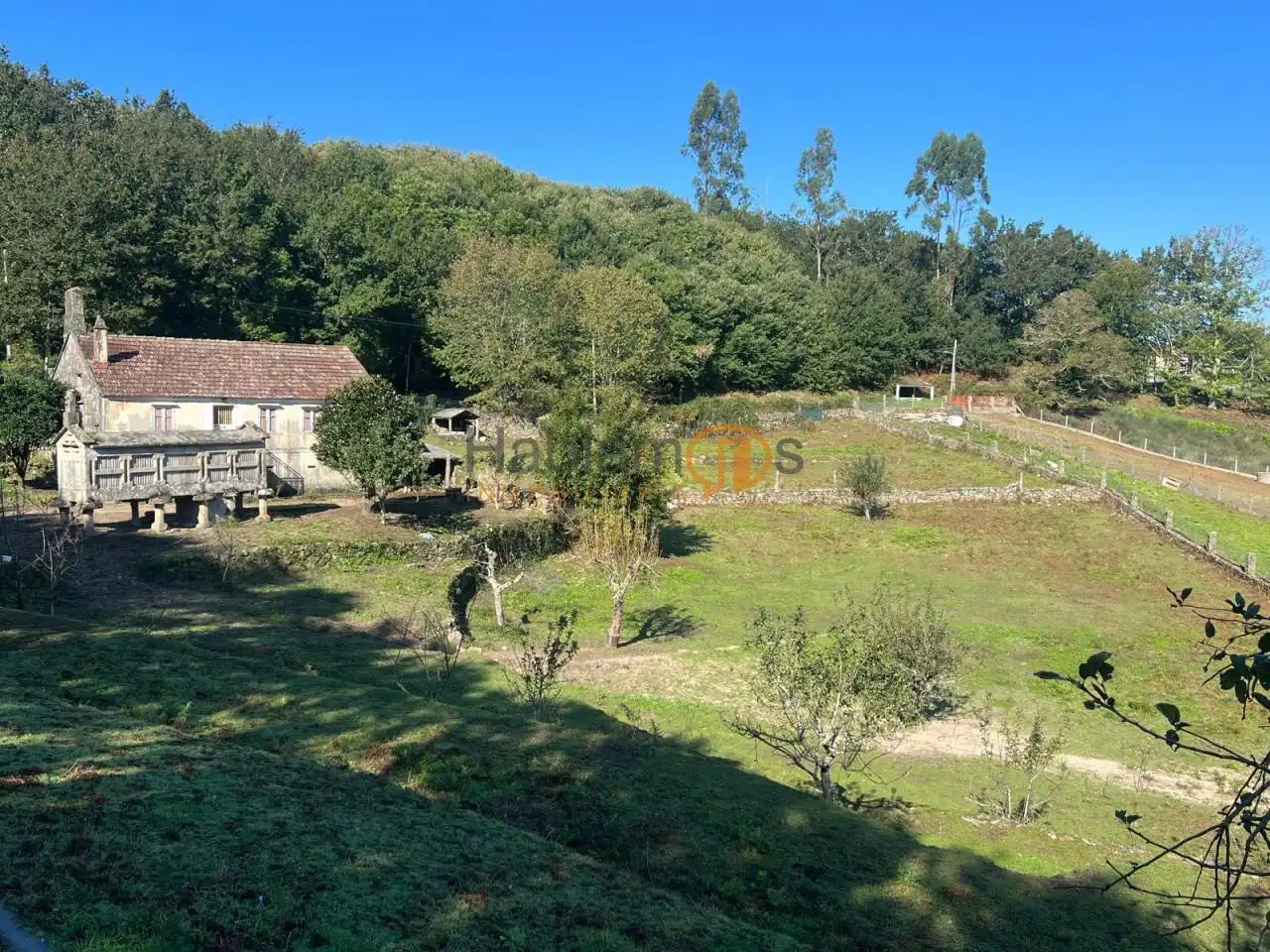 Country homes for sale in Pontevedra Capital   with Private garden, Terrace and Storage room