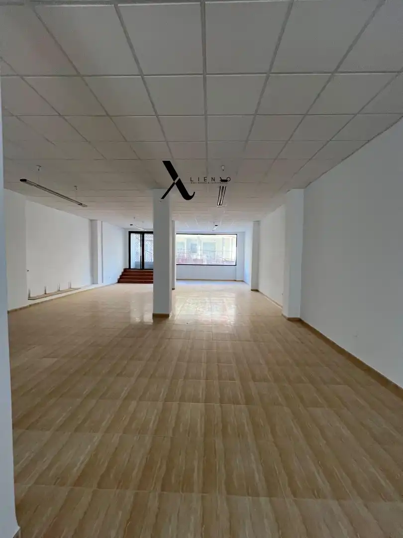 Gewerbefläche zum Verkauf in Calle TELLO, imagen 2