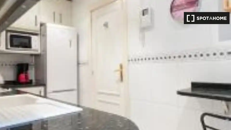 Flat with terrace to rent in Eixample, imagen 9